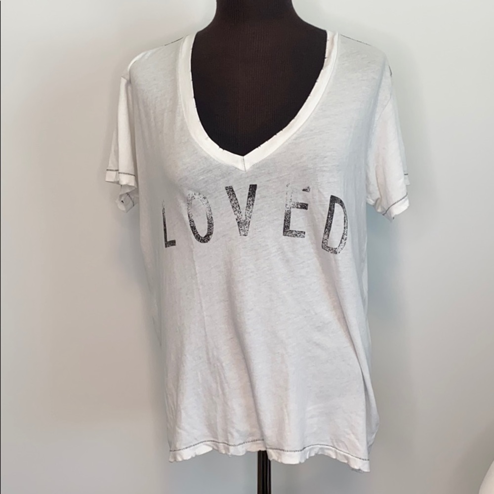 Current/Elliott v neck tee sugar loved